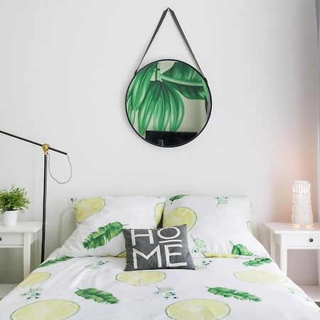 קרקוב Cozy Modern Studio Green Apartment In Old Town מראה חיצוני תמונה