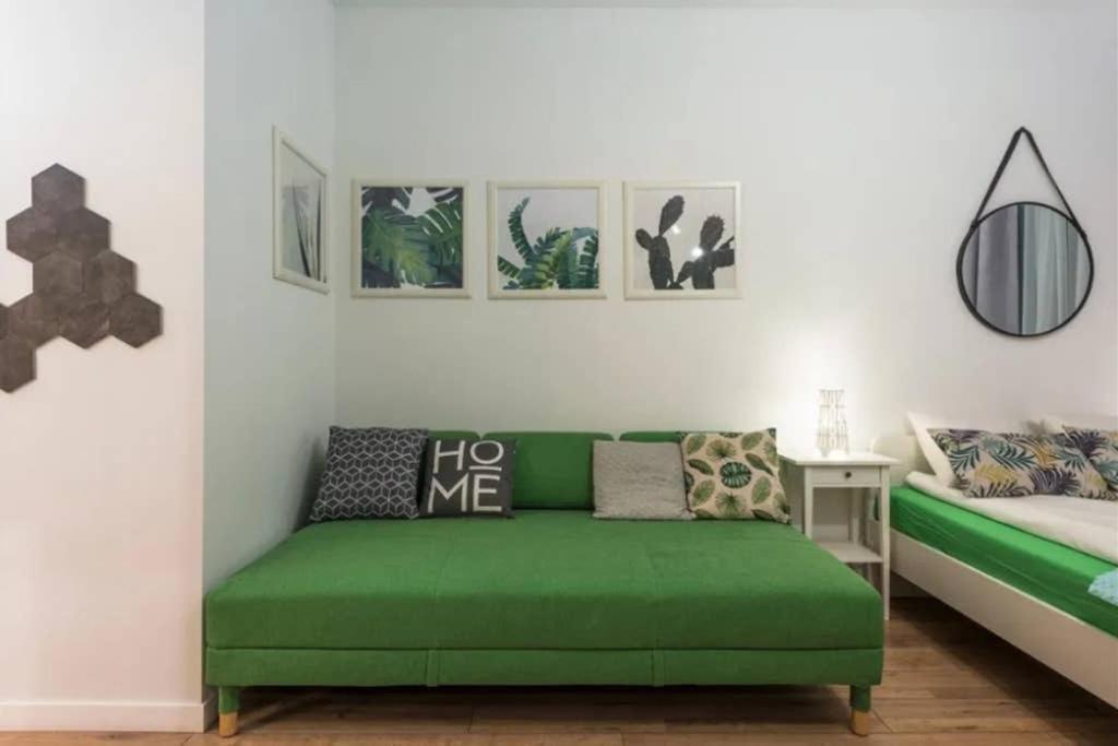 קרקוב Cozy Modern Studio Green Apartment In Old Town מראה חיצוני תמונה